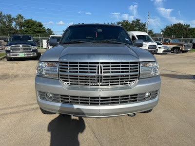 2010 Lincoln Navigator Base