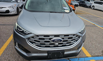 2022 Ford Edge Titanium