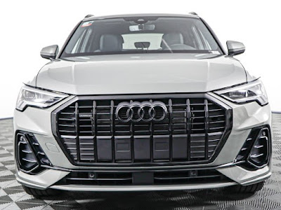 2024 Audi Q3 45 S line Premium