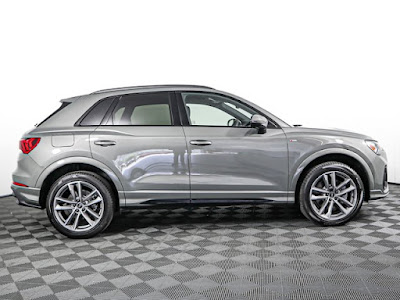 2024 Audi Q3 45 S line Premium