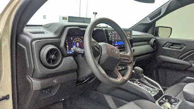 2023 Chevrolet Colorado 4WD Trail Boss Crew Cab