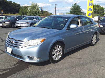 2011 Toyota Avalon Base