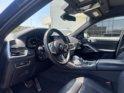 2021 BMW X6 M50i