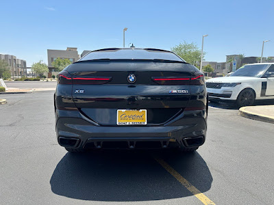 2021 BMW X6 M50i