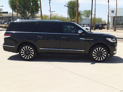 2022 Lincoln Navigator L Black Label