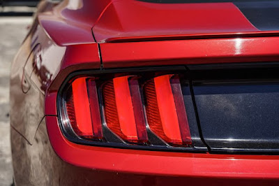 2016 Ford Mustang EcoBoost Premium