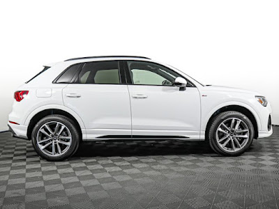 2024 Audi Q3 45 S line Premium Plus