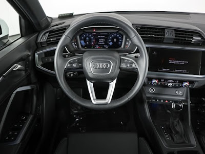 2024 Audi Q3 45 S line Premium Plus