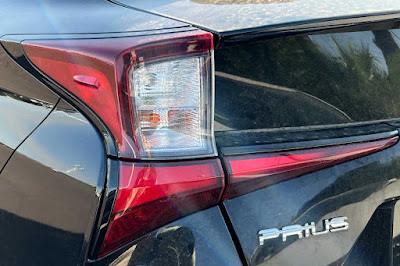 2020 Toyota Prius LE