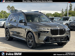 2025 BMW X7 M60i