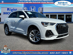 2023 Audi Q3 Premium