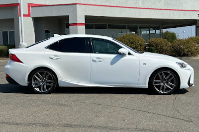 2018 Lexus IS 300