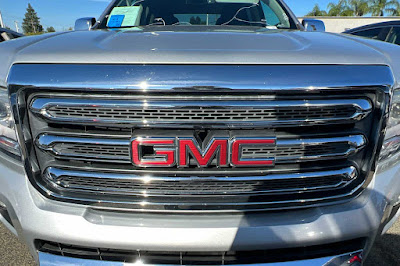 2015 GMC Canyon 2WD SLT Crew Cab 128.3