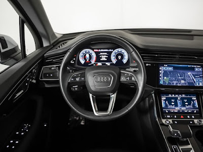 2024 Audi Q7 Premium Plus