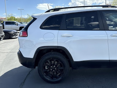 2023 Jeep Cherokee Altitude Lux