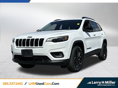 2023 Jeep Cherokee Altitude Lux