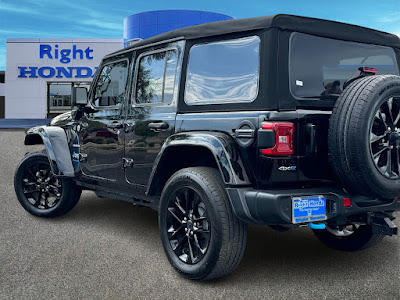 2024 Jeep Wrangler Sahara 4xe