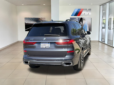 2021 BMW X7 xDrive40i