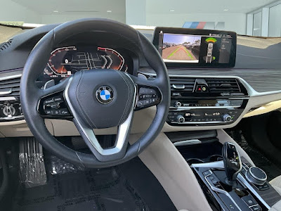 2022 BMW 5 Series 530i