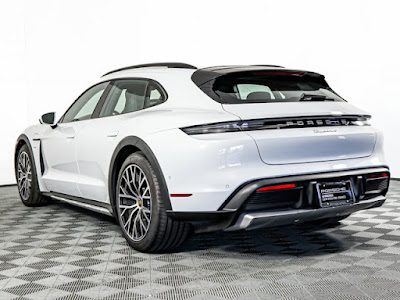 2024 Porsche Taycan 4