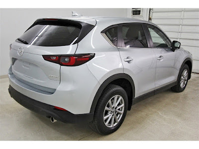 2023 Mazda CX-5 2.5 S Preferred Package