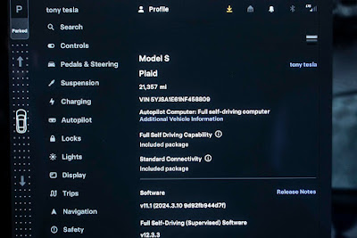 2022 Tesla Model S Plaid