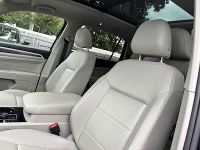 2021 Volkswagen Atlas 3.6L V6 SE w/Technology R-Line