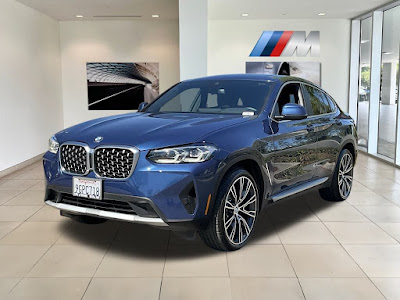 2024 BMW X4 xDrive30i