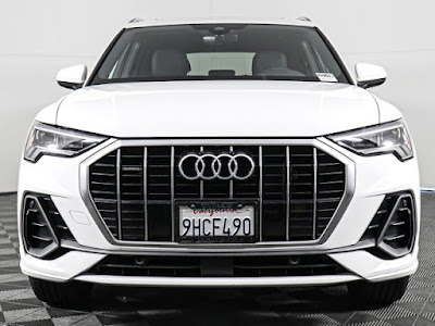 2023 Audi Q3 S line Premium