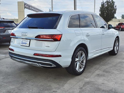 2021 Audi Q7 quattro Premium Plus 55 TFSI