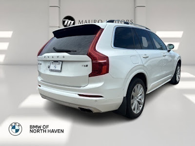 2017 Volvo XC90 T6 Momentum