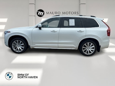 2017 Volvo XC90 T6 Momentum