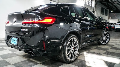 2023 BMW X4 M40i