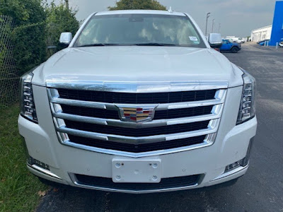 2018 Cadillac Escalade ESV Luxury