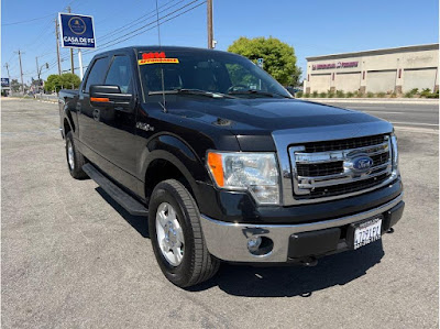 2014 Ford F150 SuperCrew Cab XLT Pickup 4D 5 1/2 ft