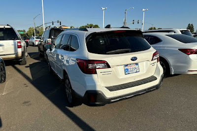 2018 Subaru Outback Touring