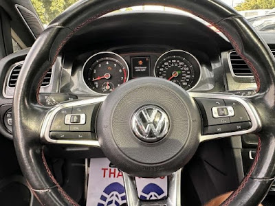 2017 Volkswagen Golf GTI SE