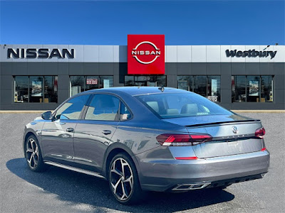 2021 Volkswagen Passat 2.0T R-Line