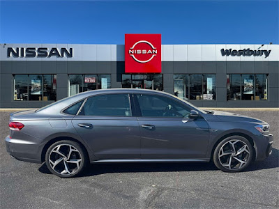 2021 Volkswagen Passat 2.0T R-Line