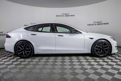 2021 Tesla Model S Plaid