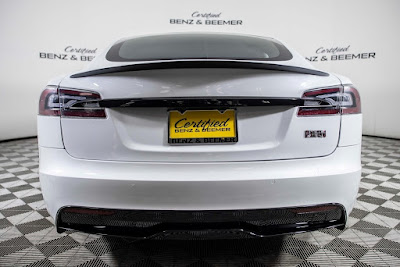 2021 Tesla Model S Plaid