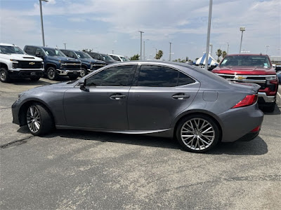 2018 Lexus IS 300