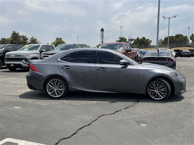 2018 Lexus IS 300