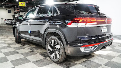 2024 Volkswagen Atlas Cross Sport 2.0T SE w/Technology