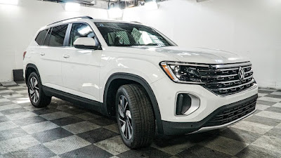 2024 Volkswagen Atlas 2.0T SE w/Technology