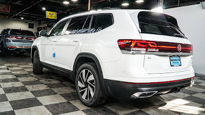 2024 Volkswagen Atlas 2.0T SE w/Technology