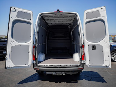 2025 Mercedes-Benz Sprinter Cargo Van