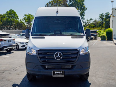 2025 Mercedes-Benz Sprinter Cargo Van