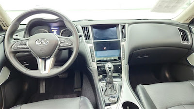 2022 INFINITI Q50 LUXE