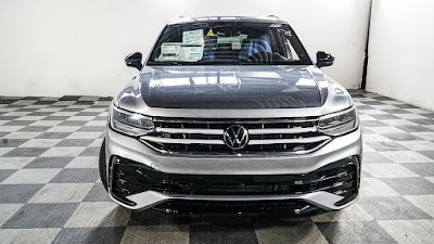 2024 Volkswagen Tiguan 2.0T SE R-Line Black